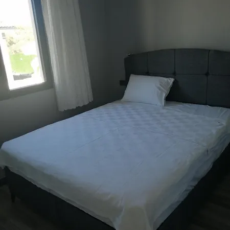 Airport Doga Evleri Holiday home *